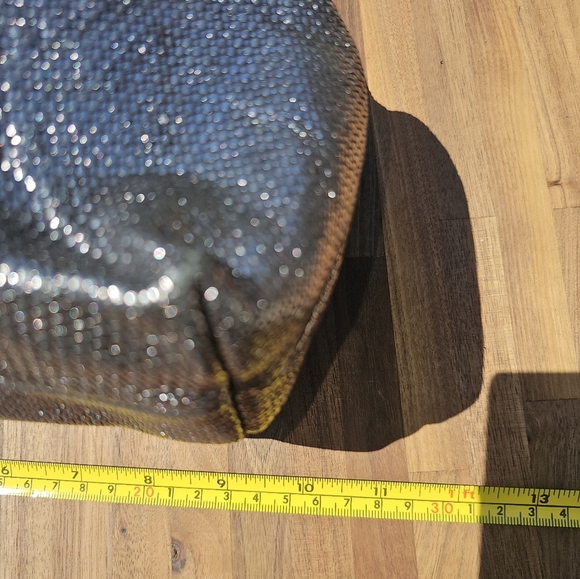 Vittoria Nipoli Genuine Leather Metalic Kiss Lock Silver Chain Evening Bag - Picture 10 of 11